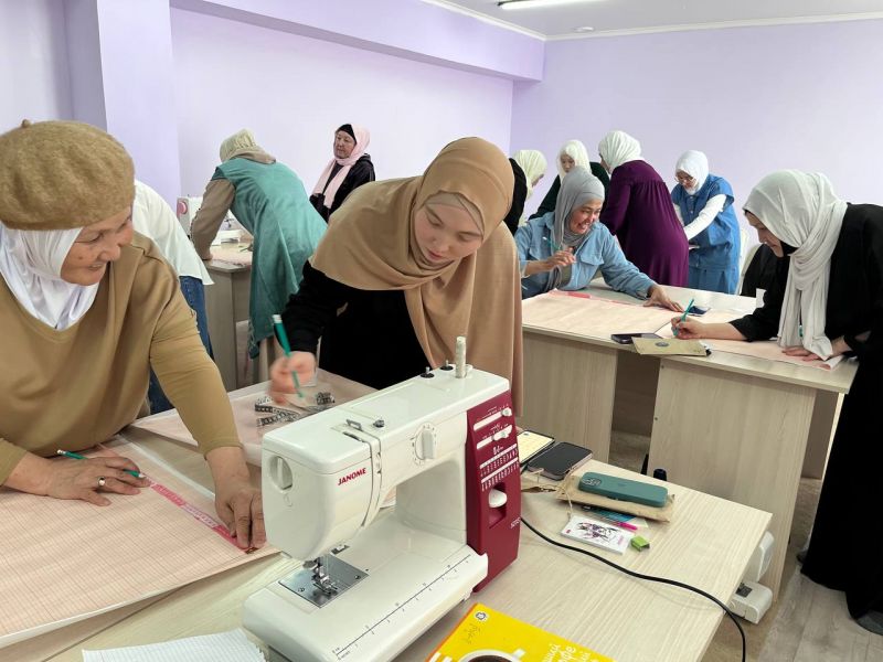 «Қажыбай қажы» мешітінде тігін тігуден шеберлік сыныбы өтті