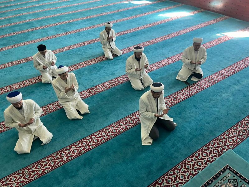 «Әл Машани» мешітінде бабалар рухына Құран хатым дұғасы жасалды