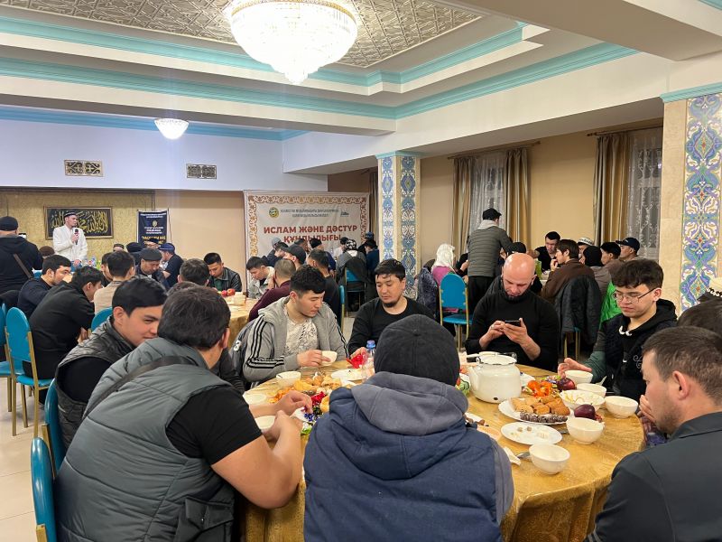 «Раскажи мне об Исламе» тақырыбында дөңгелек үстел өтті