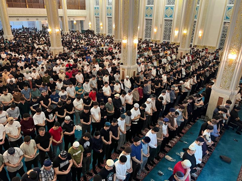 «ӘНЕТ БАБА» МЕШІТІ ҚАДІР ТҮНІН ҚАРСЫ АЛДЫ