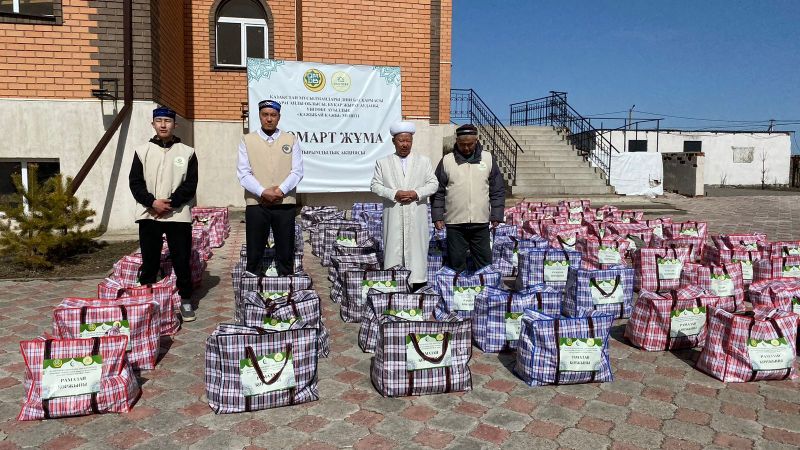 «Қажыбай қажы» мешітінде «Жомарт жұма» қайырымдылық шарасы өтті
