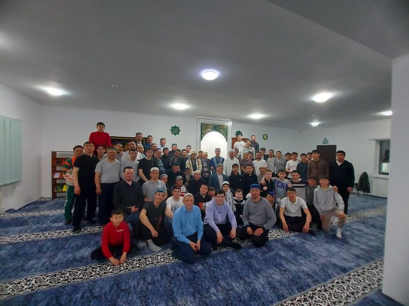 Топар кенті жамағаты қадір түнін қарсы алды