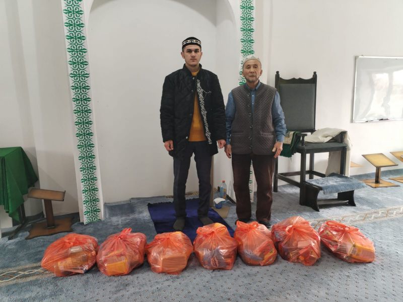 Қарабаста «Рамазан қоржыны» үлестірілді