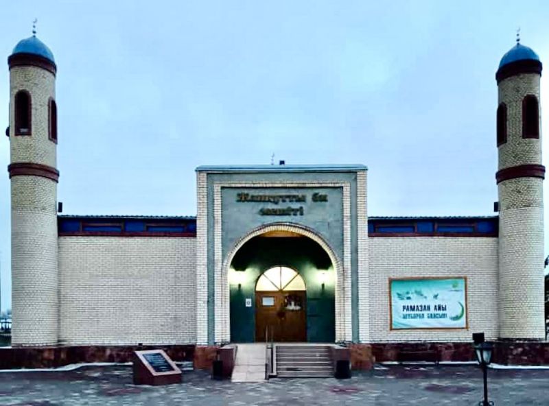 «Жанқұтты би»  мешітінде 10 отбасыға көмек көрсетілді