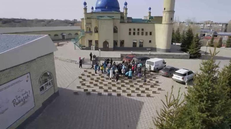 Теміртауда 100 отбасыға азық-түлік үлестірілді