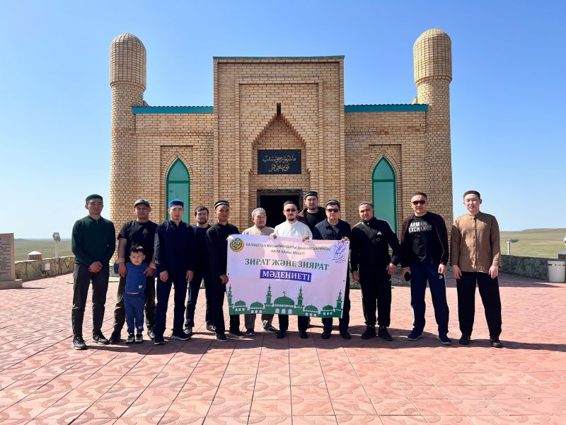  Мәшһүр Жүсіп бабамыздың кесенесі зиярат етілді