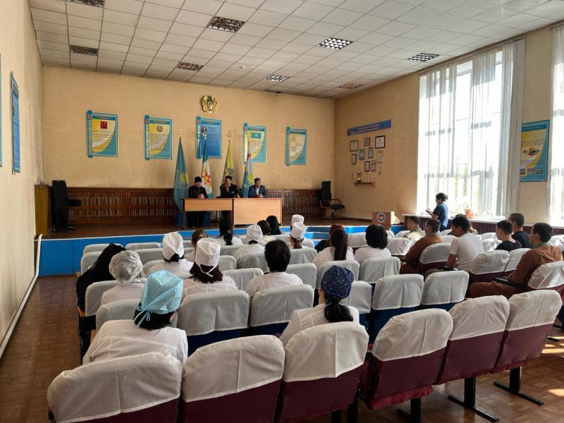 Әскери ауруханада арнайы кездесу өтті