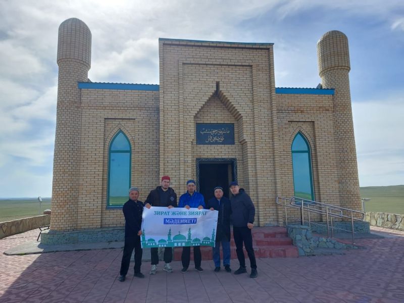 Мәшһүр Жүсіп бабамыздың кесенесі зиярат етілді 