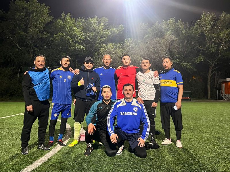 «Бала қажы» мешіті жамағаты футбол  алаңында бас қосты