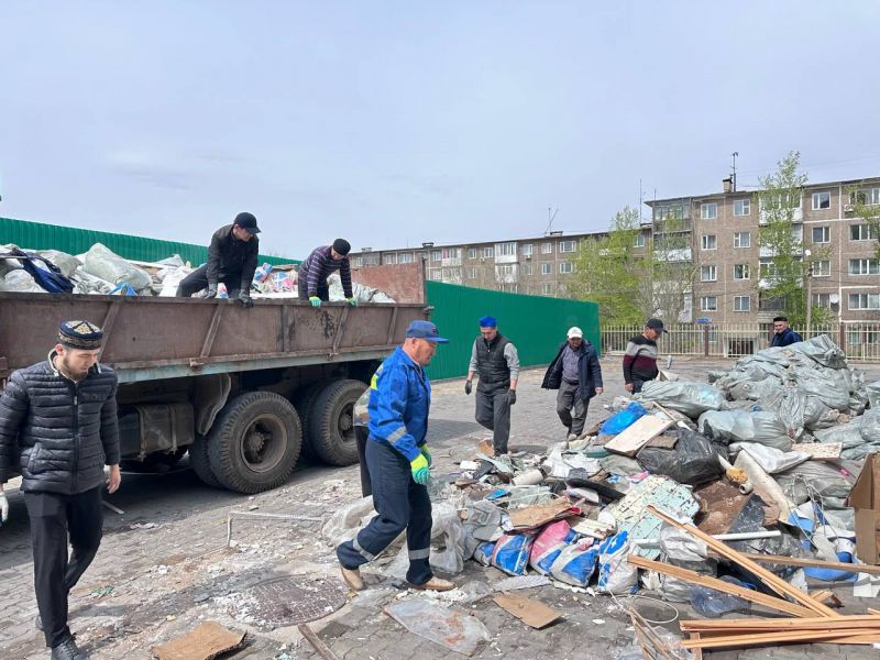 «Жақып Ақбай» мешітінде сенбілік өтті