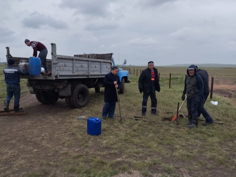 Көкпектіде зираттардың қоршау жұмыстары жүргізілді