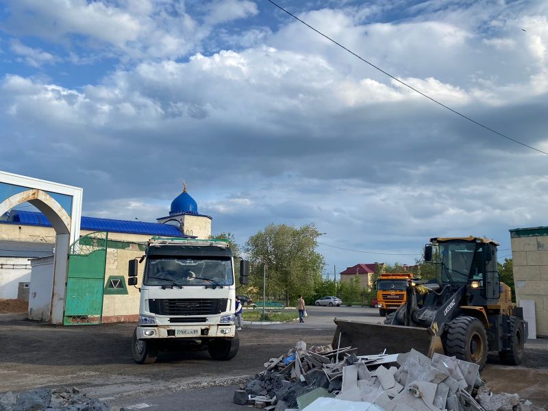 «Әл Машани» мешітінде тазалық жүргізілді