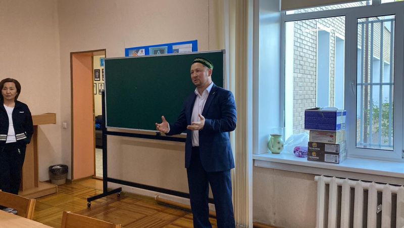 «Төлеутай ата» мешіті балаларға қуаныш сыйлады