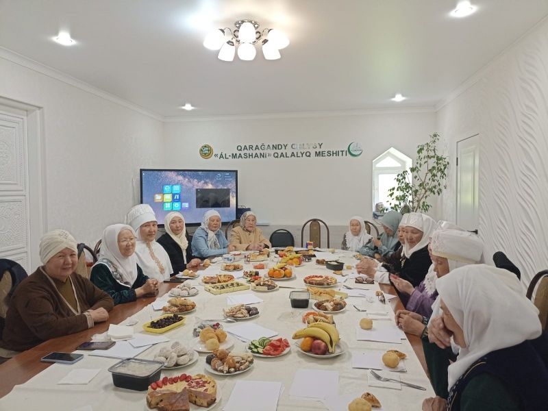 Қажы әжелер «Үлкеннің жолы өнеге» тақырыбы аясында бас қосты