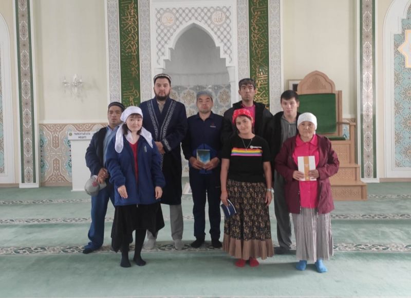 Мүмкіндігі шектеулі жандар «Төлеутай ата» мешітінде болды