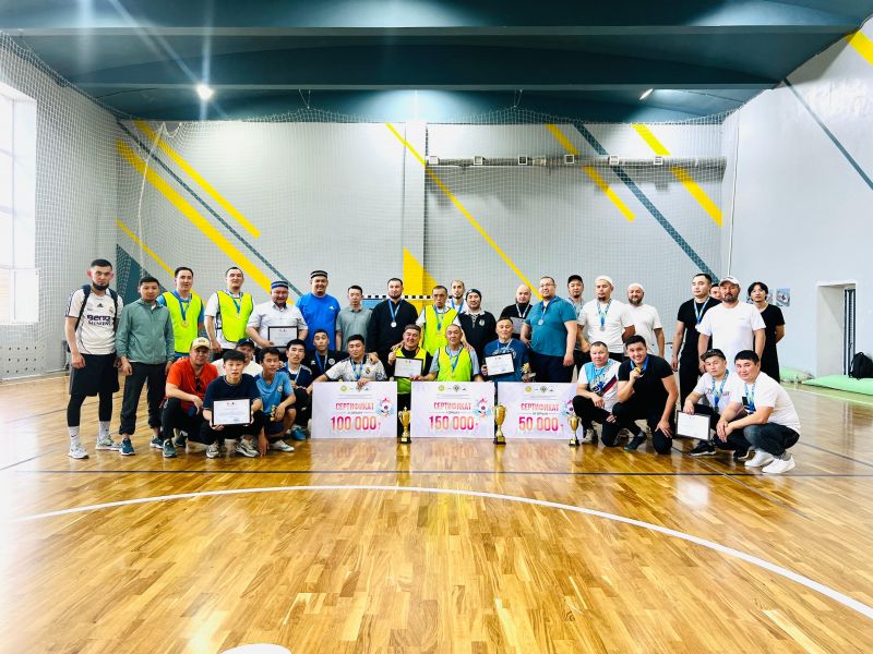 Қарағанды мешіттері жамағаты арасында футболдан турнир өтті