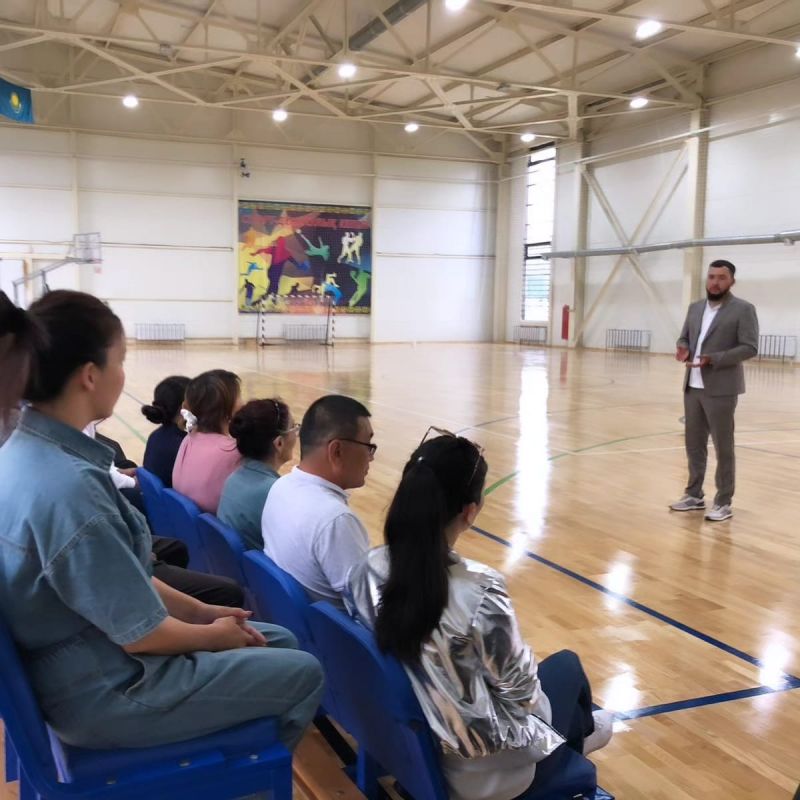  Дене шынықтыру - сауықтыру кешені қызметкерлерімен кездесу өтті