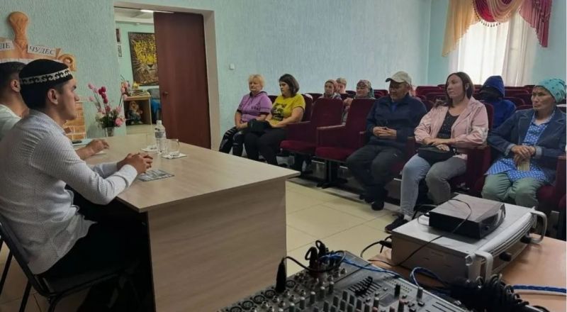 Самарка ауылы тұрғындарымен кездесу өтті