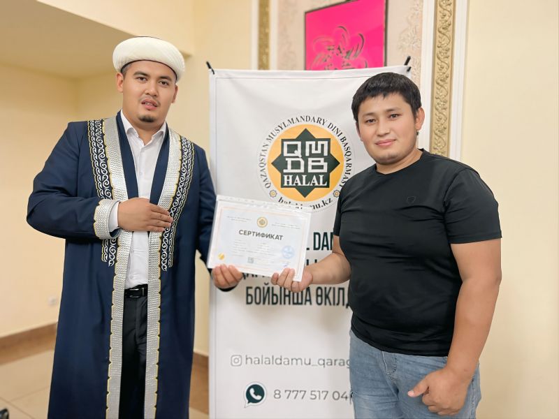 «Лаура ет»  ет дүкені сертификатын жаңартты