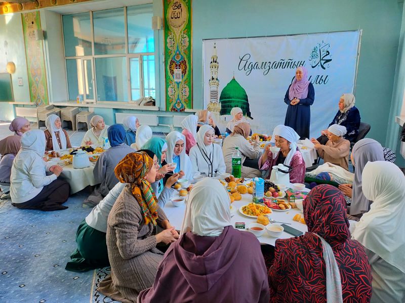 «Пайғамбарымыз (с.ғ.с.) отбасын қалай тәрбиелеген?»