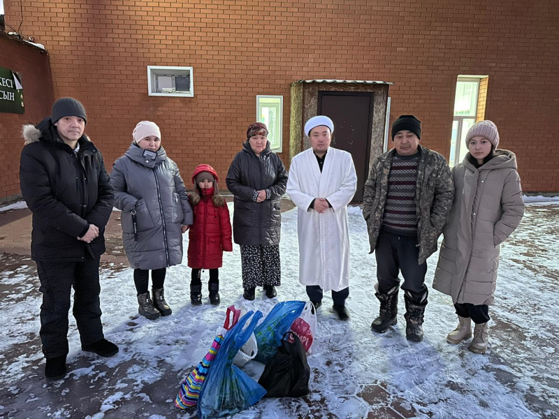Көкпекті ауылдық мешітінде қайырымдылық істері ұйымдастырылды