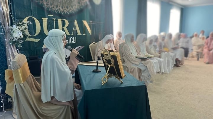 «Қажыбай қажы» мешітінде шәкірттер Құран жаттаудан сайысты