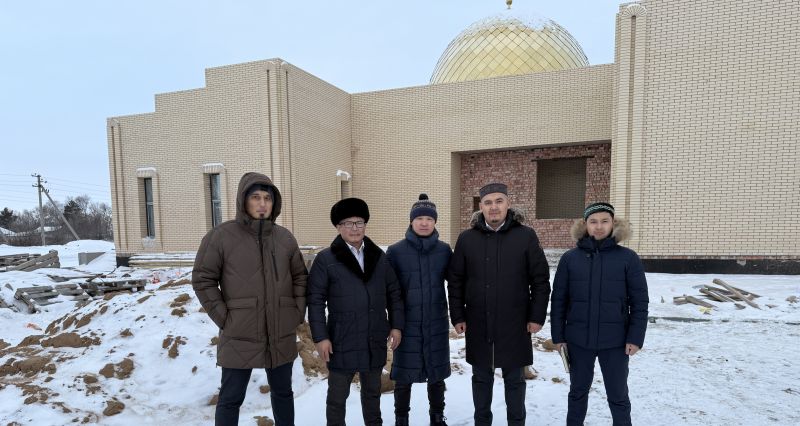 Қарағанды облысының бас имамы Федоровкадағы мешіт құрылысымен танысты