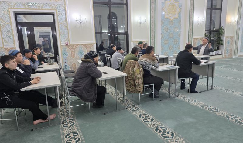 Төлеутай ата» мешітінің имамы сира дәрістерін тұрақты түрде өткізеді