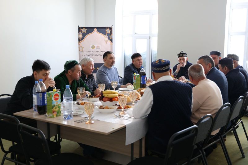 «Әл-Ғаффар» мешітінде зиялы қауым ауызашарда бас қосты