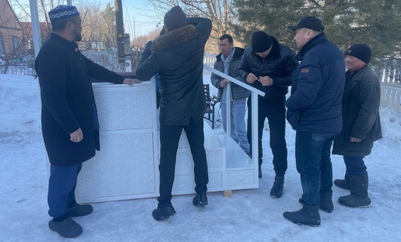 «Жыржыс қажы» мешітіне жаңа мінбер орнатылды