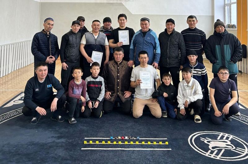 «Жыржыс қажы» мешітінде асық атудан сайыс өтті