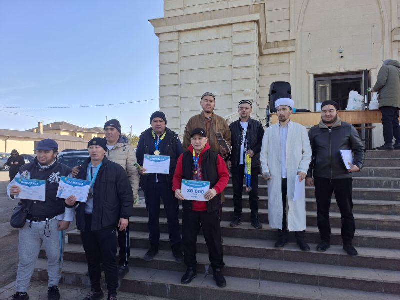 Қазыбек би мешіті жамағаты спорттық ойындарда бақ сынасты