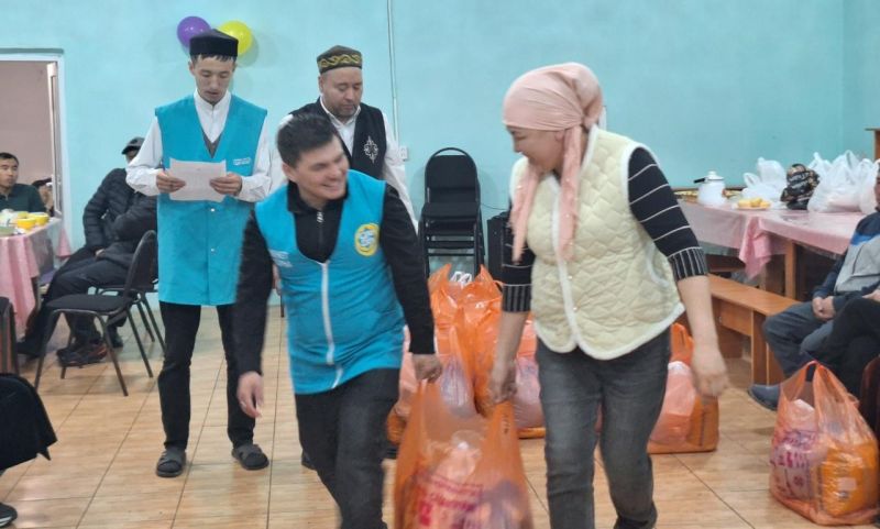  Ақтау кентінде мұқтаж 36 отбасыға азық-түлік табысталды