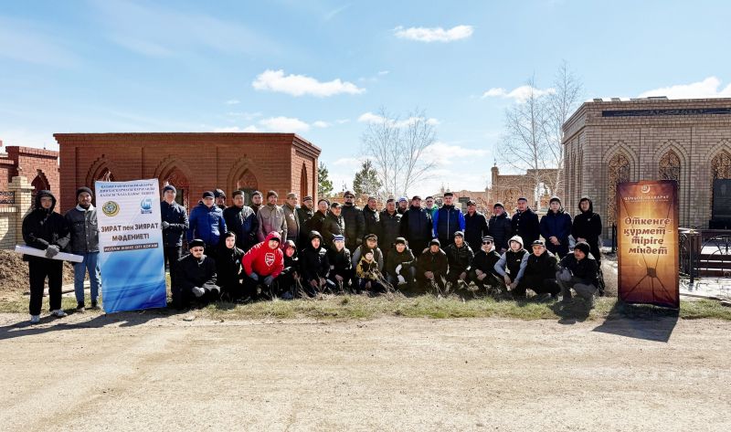 Жалаңтөс батыр қорымына тазалық жұмыстары жүргізілді
