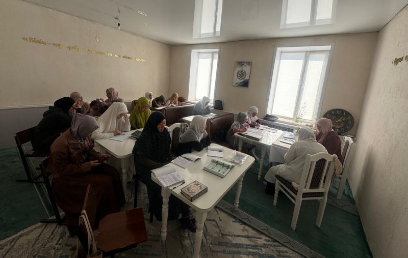 Ата-ананы құрмет тұтқан жандар қиянатқа бармайды 