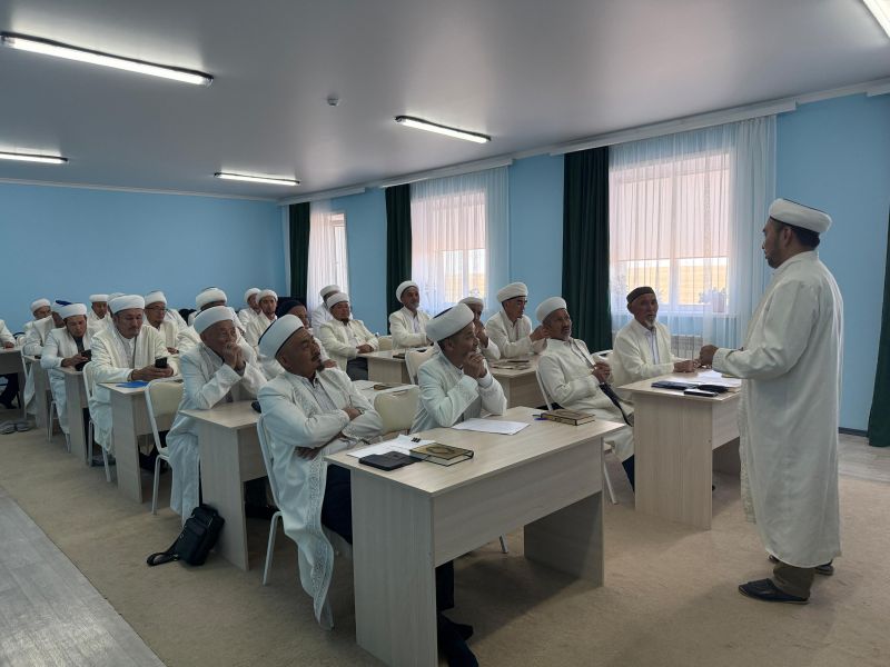 ҚАРАҒАНДЫДА ИМАМДАРДЫҢ БІЛІМІН ЖЕТІЛДІРУ СЕМИНАРЫ ӨТТІ