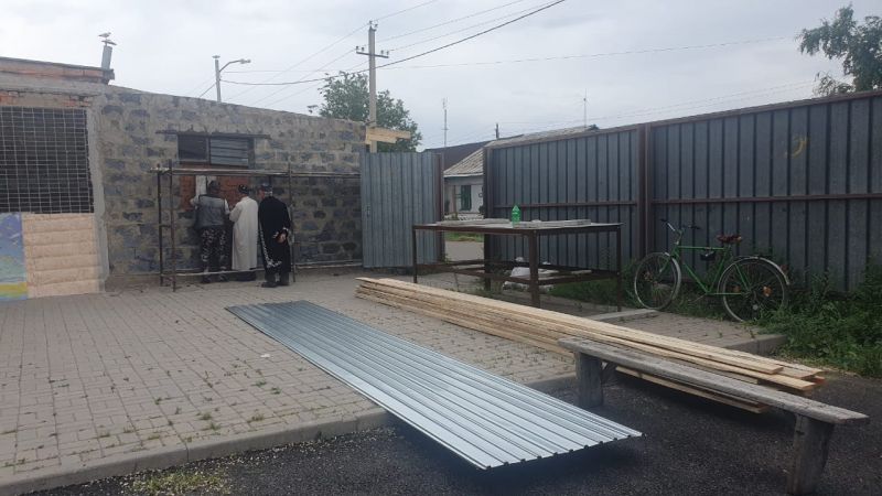 Шахтинск қаласындағы «Нұр» мешітінде асхана құрылысы жалғасып жатыр