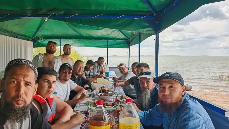«Төлеутай ата» мешітінің жамағаты табиғат аясында рухани басқосу өткізді