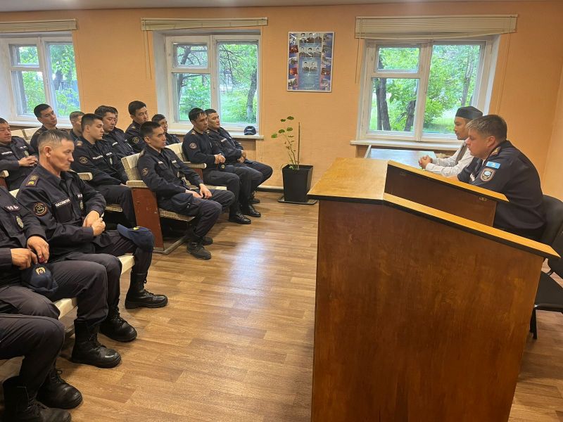«Төлеутай ата» мешітінің наиб имамы өрт сөндірушілермен кездесті