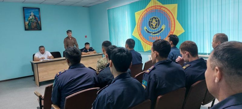 Қарабас кентінің имамы төтенше жағдай қызметкерлерімен кездесті