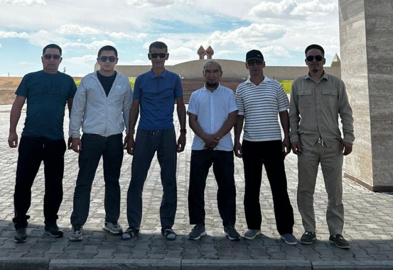 Қарағандылық жамағат тарихи орындарға зиярат жасады