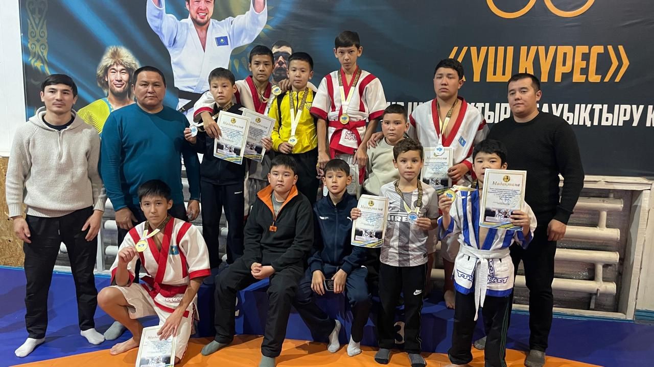 «Жыржыс қажы» мешіті шәкірттері «Қазақ күресінен» жүлделі оралды