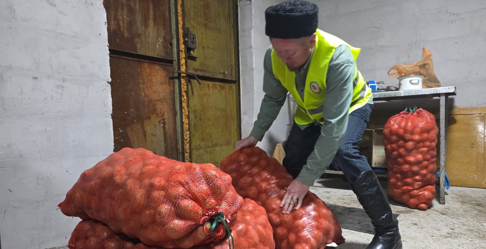 Қайырымдылық іс-шарасы: «Нұр» мешітінде ұшыр үлестірілді