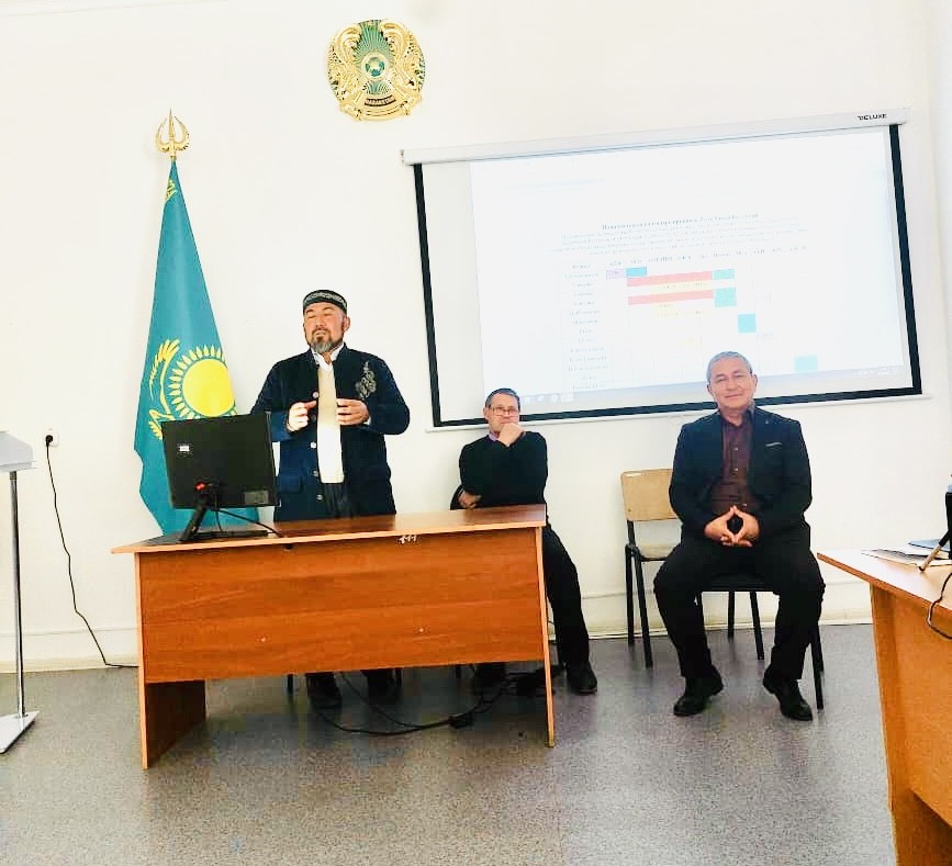 Топар кенті емханасында екпеге қатысты түсіндіру жұмыстары жүргізілді