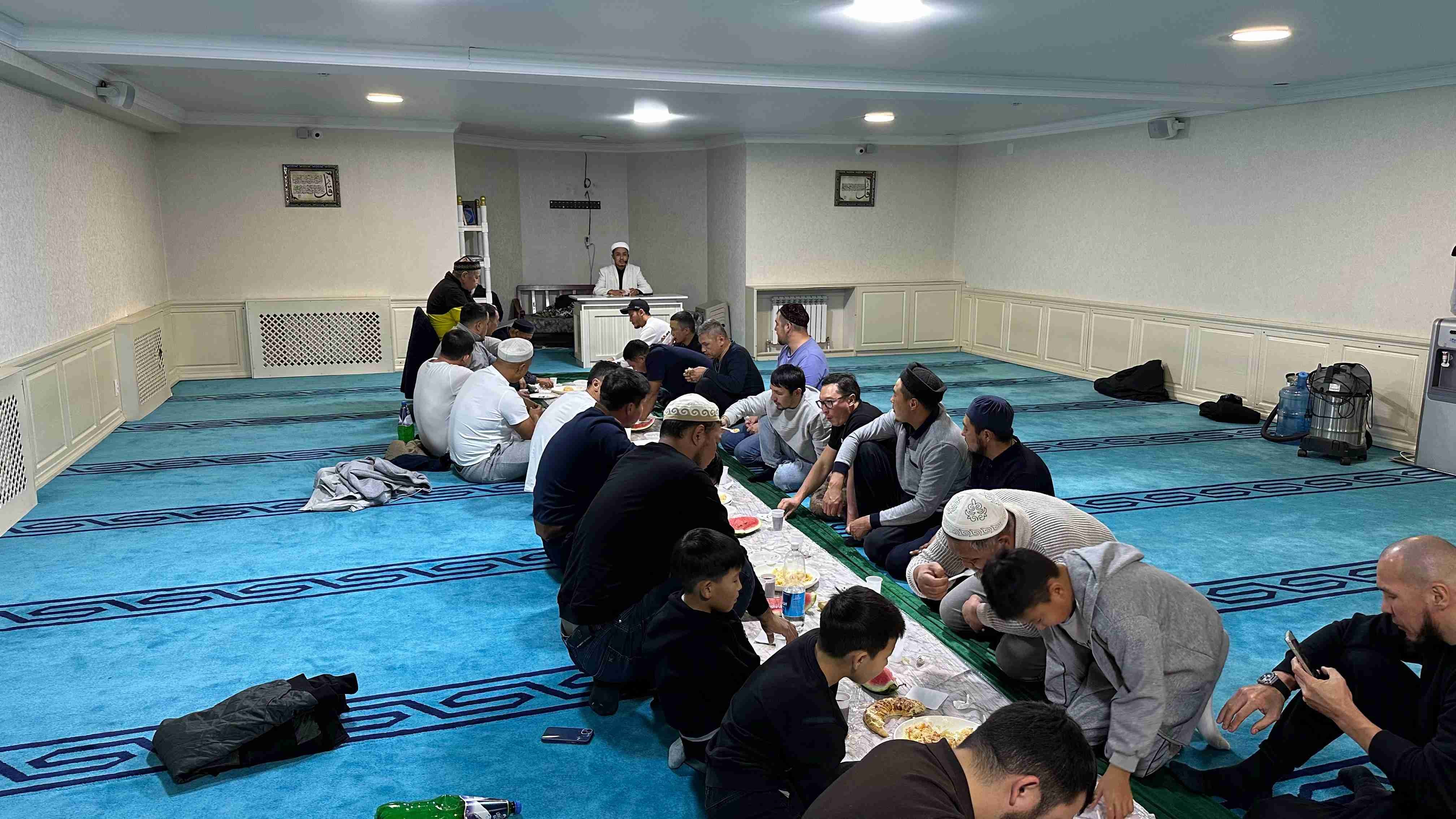 18-қазан Рухани келісім  күніне орай мерекелік дастархан жайылды