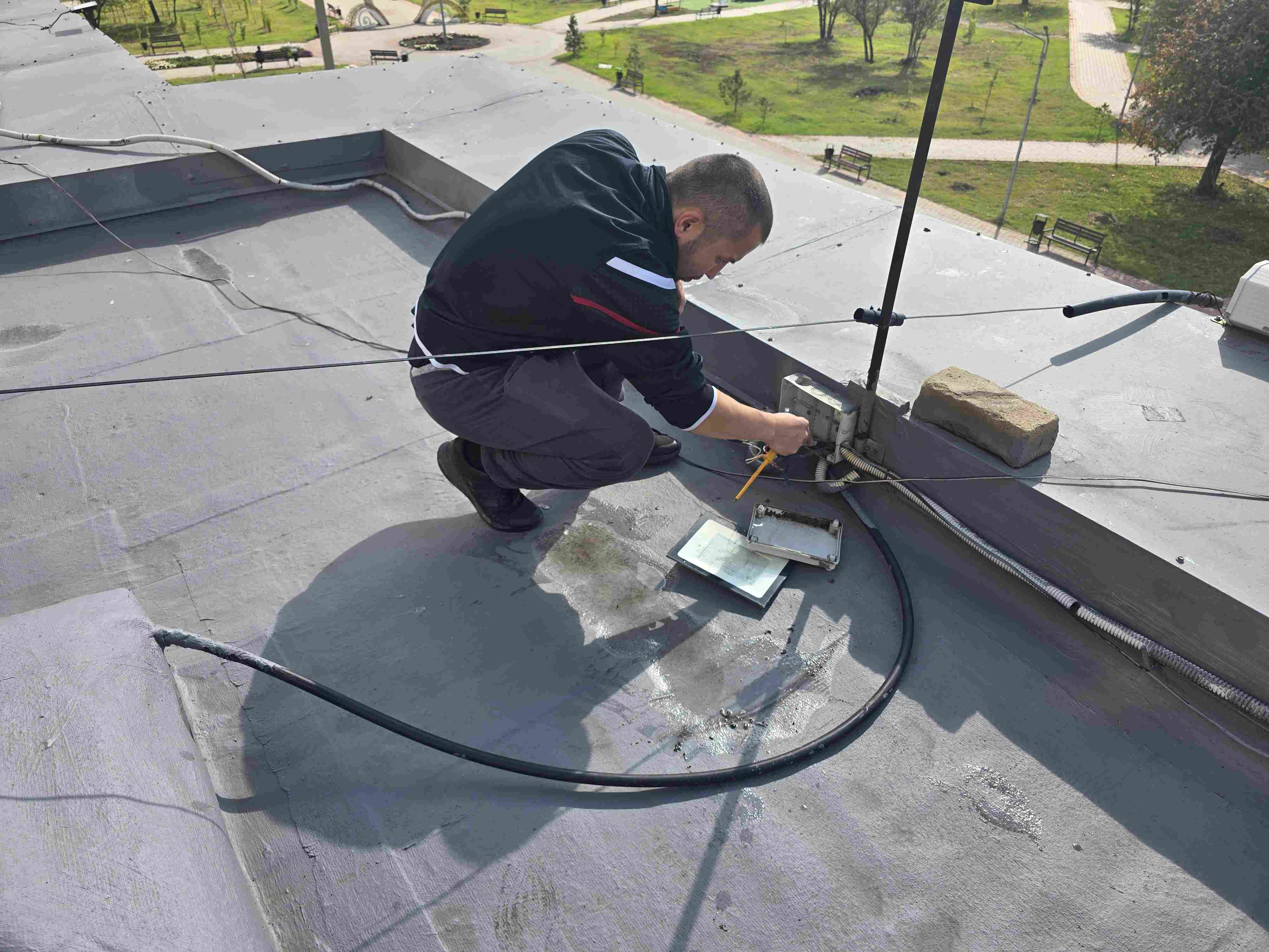 «Төлеутай ата» мешітінде сыртқы жарық шамдары жаңартылды