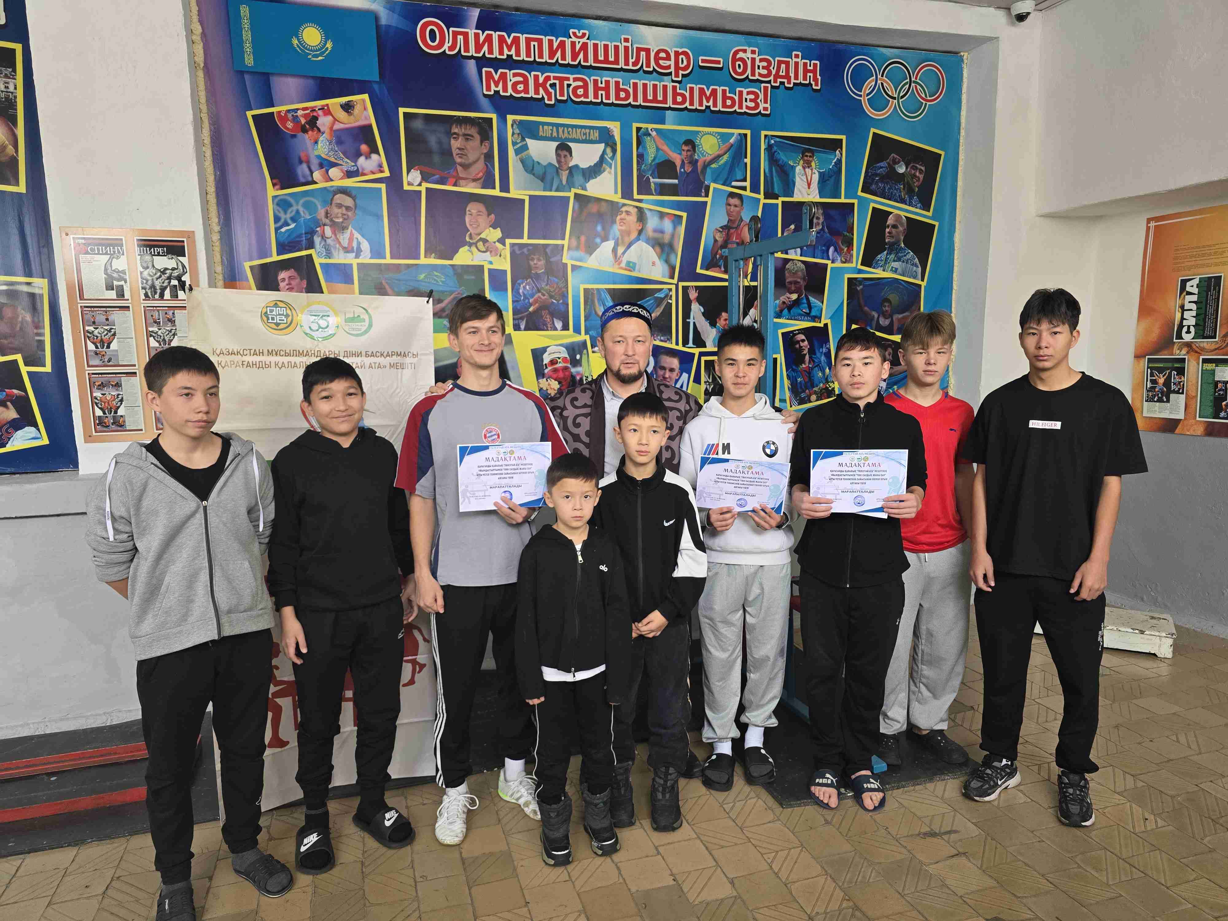 Жастар арасында үстел теннисінен сайыс өтті