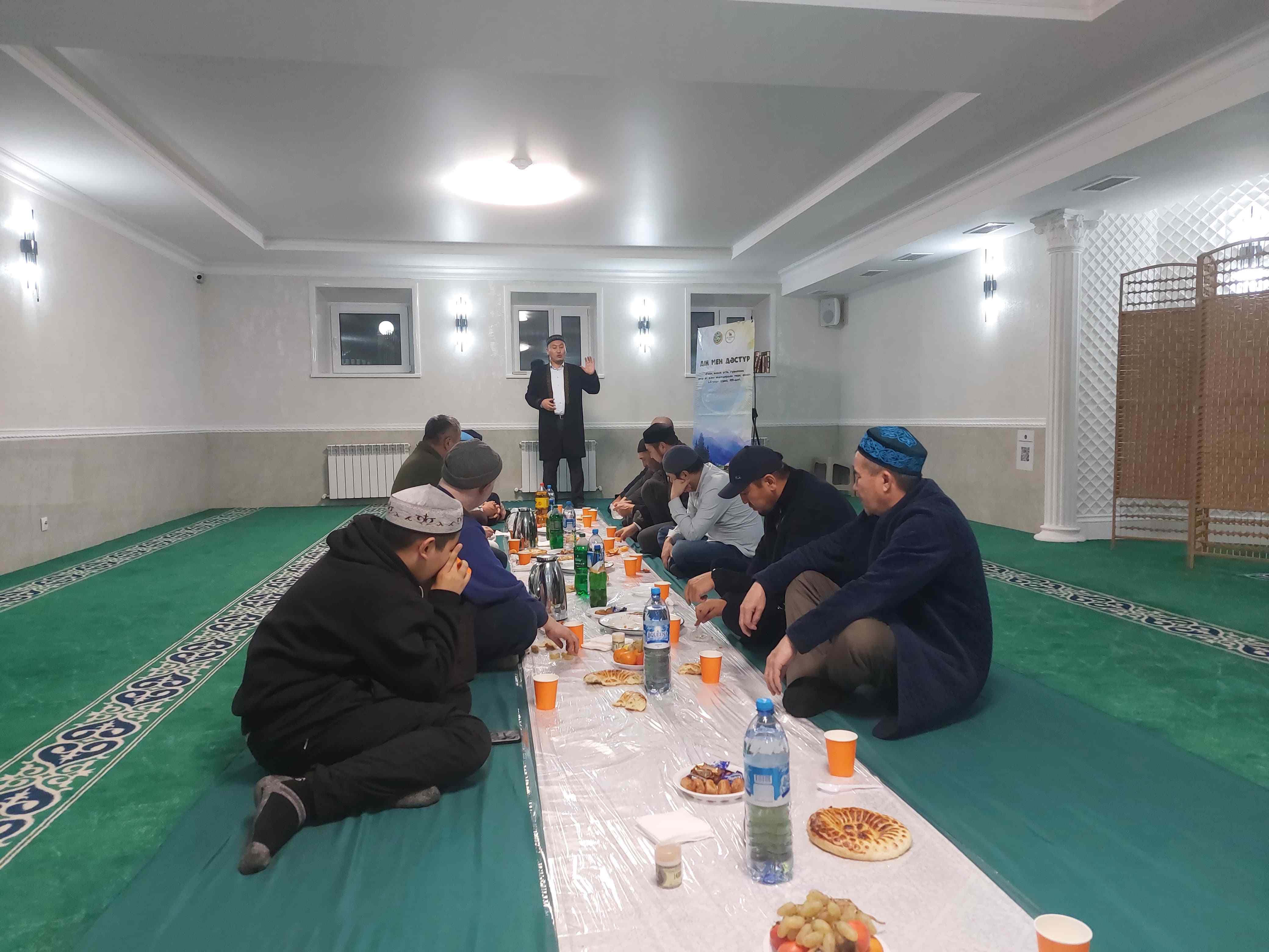 «Ар -Рахман» мешітірде жастарға арналғар семирар өтті