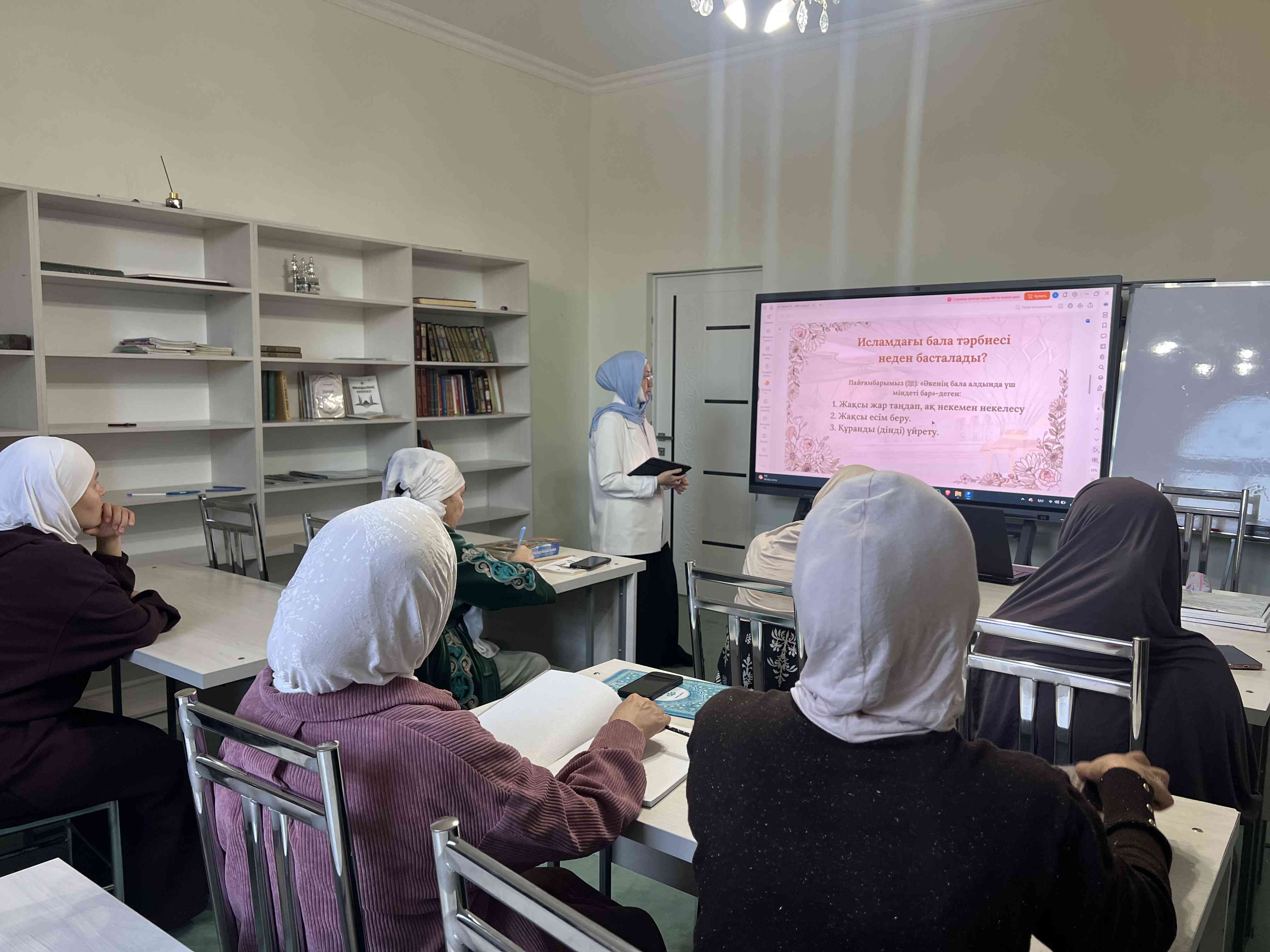 «Төлеутай ата» мешітінде «Исламдағы бала тәрбиесі» атты семинар өтті