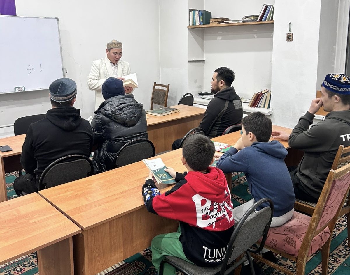 Саранда «Qalyp» кітабынан рухани дәріс өтті